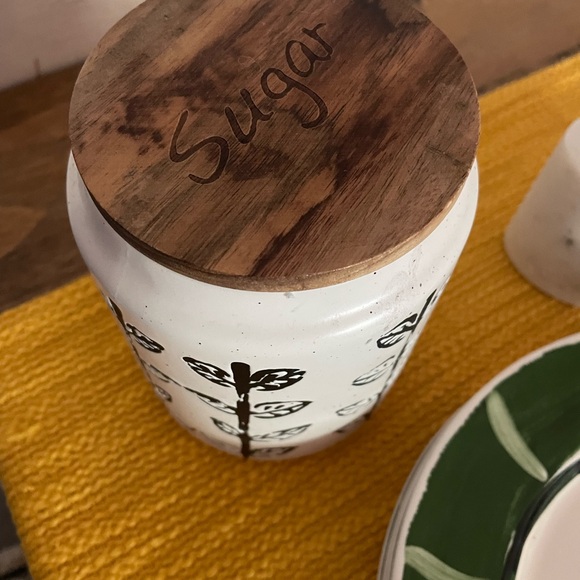 Sugar Jar with wood lid - Picture 3 of 8
